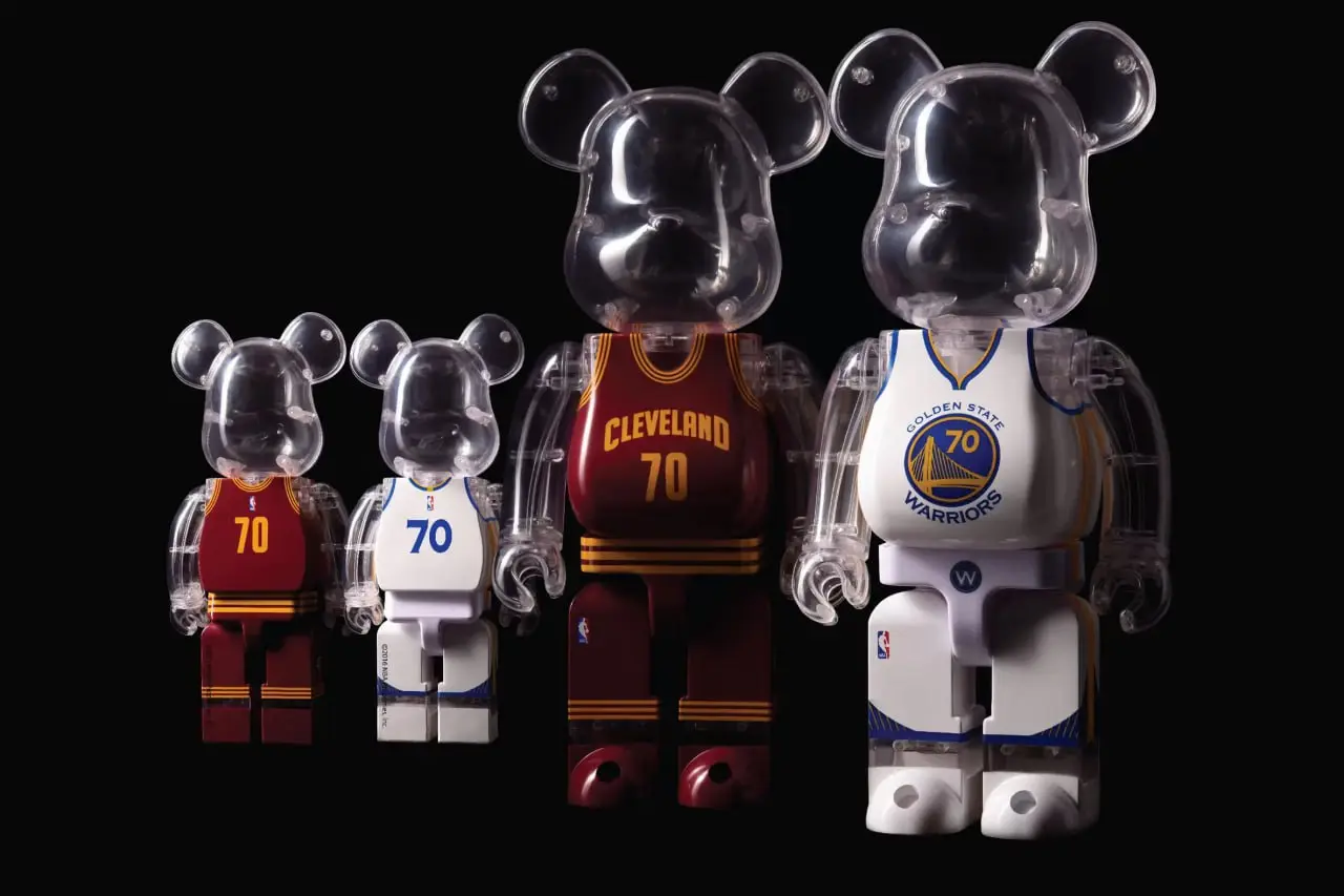 400% Bearbrick Mickey Mouse Colour