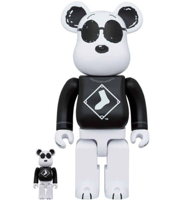 400% & 100% Bearbrick - Snoopy White Sox (MLB x Peanuts)